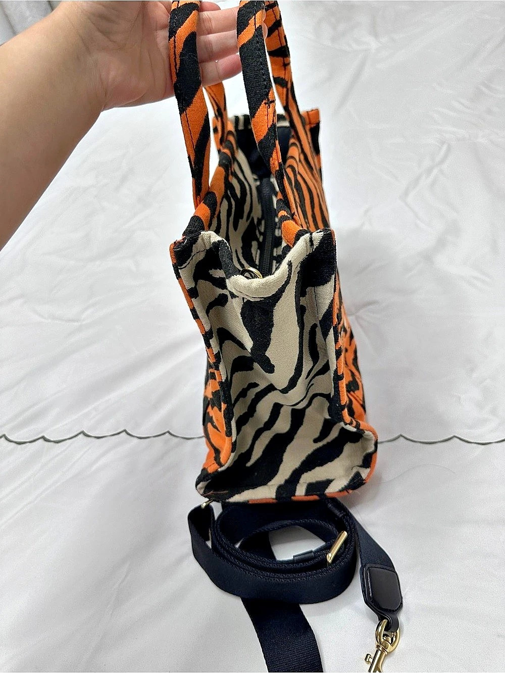 Marc Jacobs The Year of the Tiger Mini Traveler Tote Bag - Picture 6 of 8